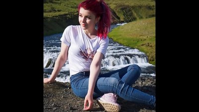 আঁটসাঁট পোশাক পর্ন